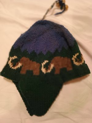 Hat 71, an unidentified hat