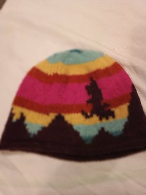 Hat 17, an unidentified hat